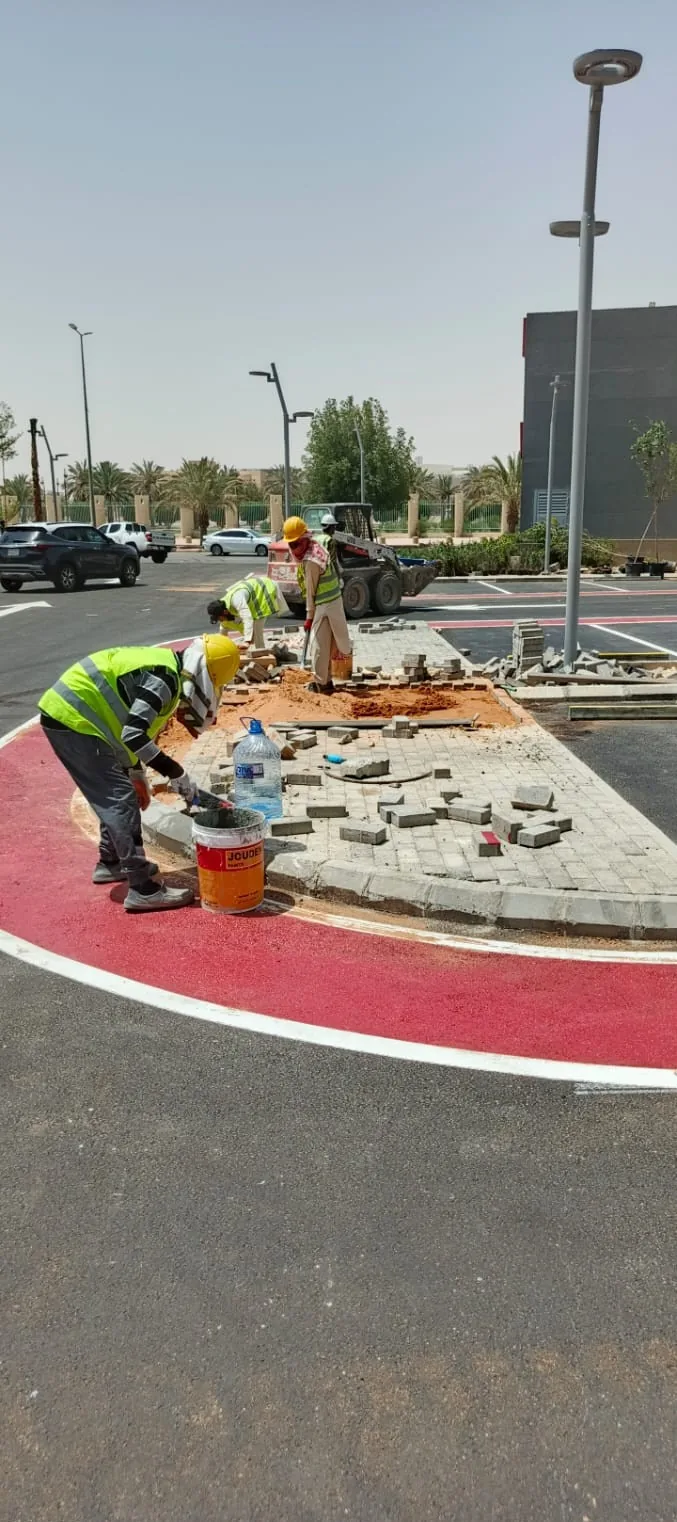 أعمال موقع ومساحات خارجية - حكمت الديزاين